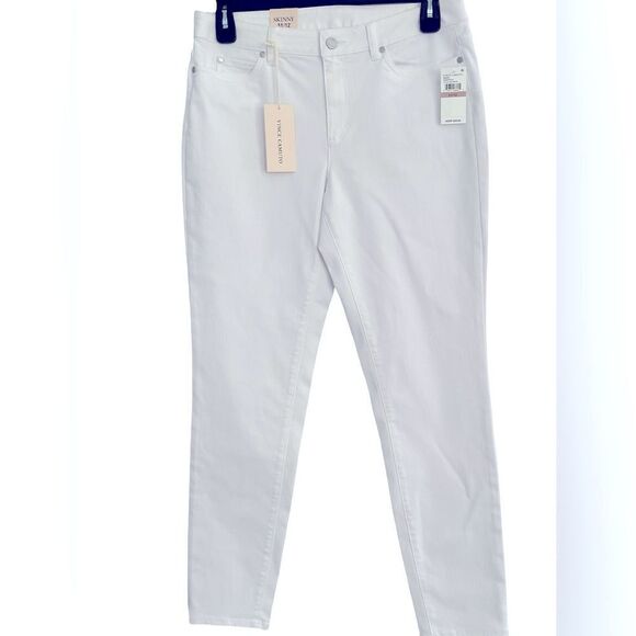 Vince Camuto - Skinny Jeans Size: 31/12  32/14  Color: Ultra White - Picture 2 of 9